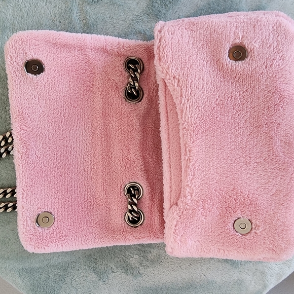 Marc Jacobs Pink Crossbody Bag with Chain Strap - Picture 7 of 13